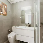 Mary Orange - No 232 1 - Stylish & Bright Two-bedroom Lisboa